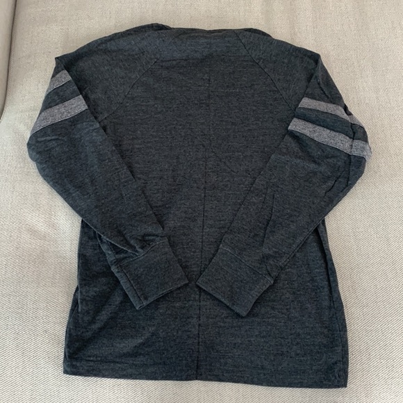 Grey “San Francisco” Long Sleeve Shirt — SIZE SMALL! - Picture 4 of 4